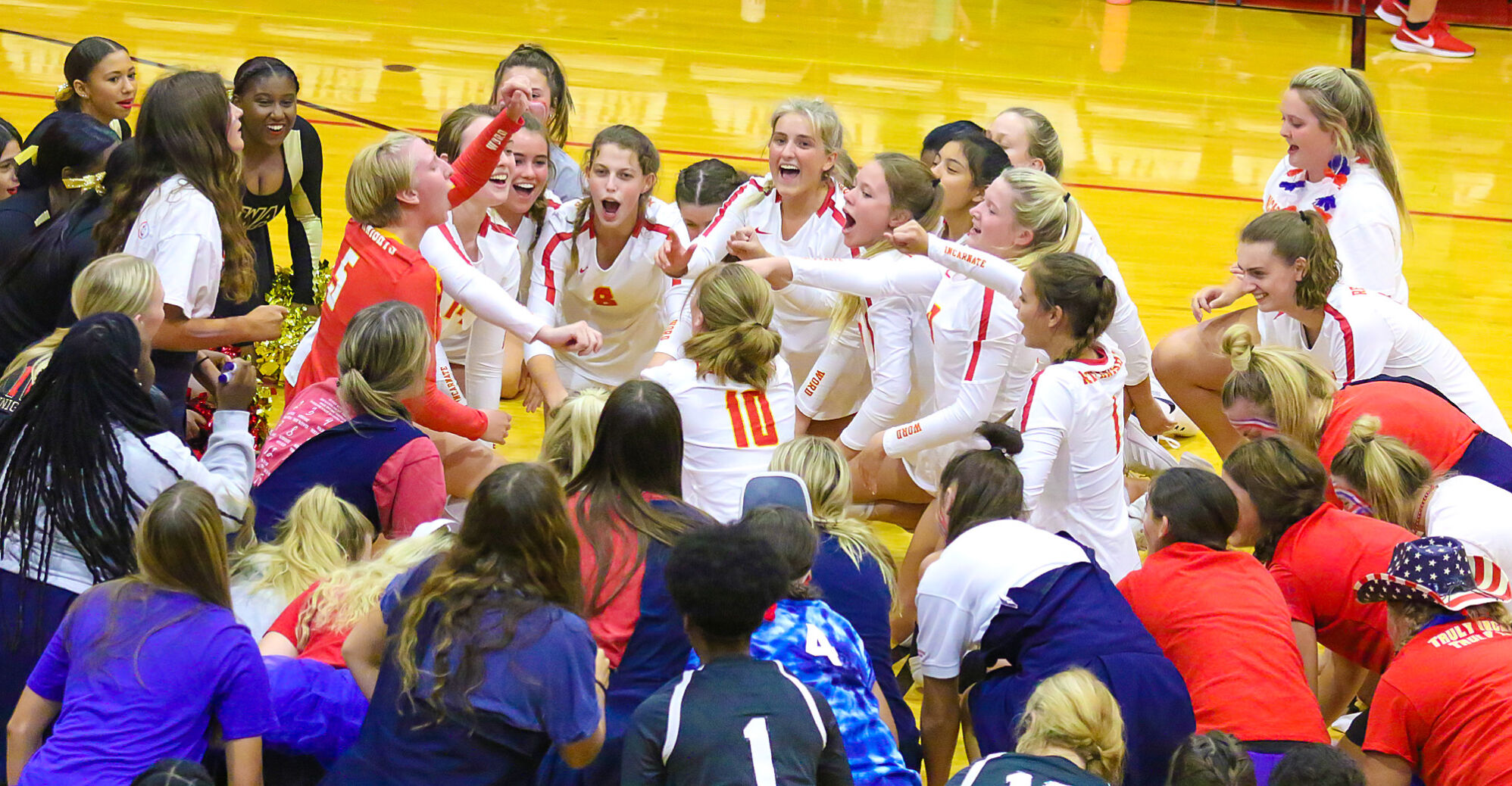 Incarnate Word vs. Lutheran St. Charles girls volleyball